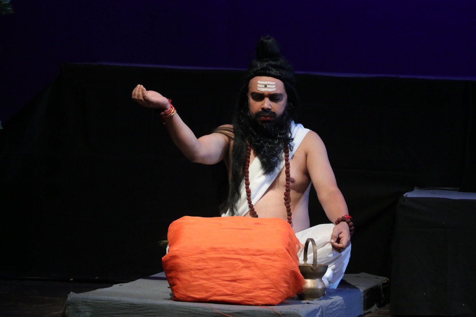 Rashtriya Jagran | बारहमासा रंगमंडल द्वारा नाटक स्वयंदीपा का भव्य मंचन